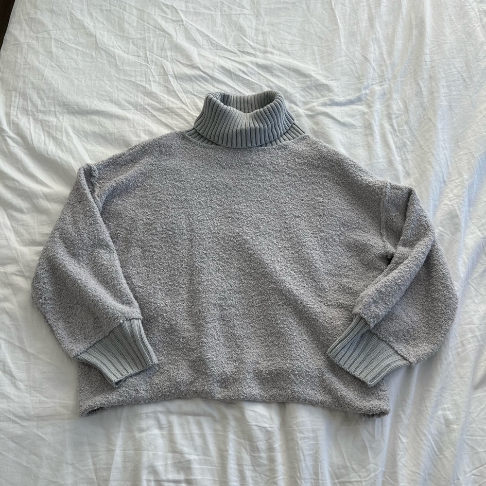 NWT grey turtleneck sweater
